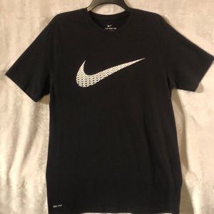 NIKE Men’s Size Large, Athletic Cut, Dri-Fit Tee